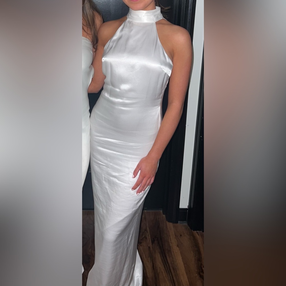 Meshki white satin dress - Picture 5 of 5